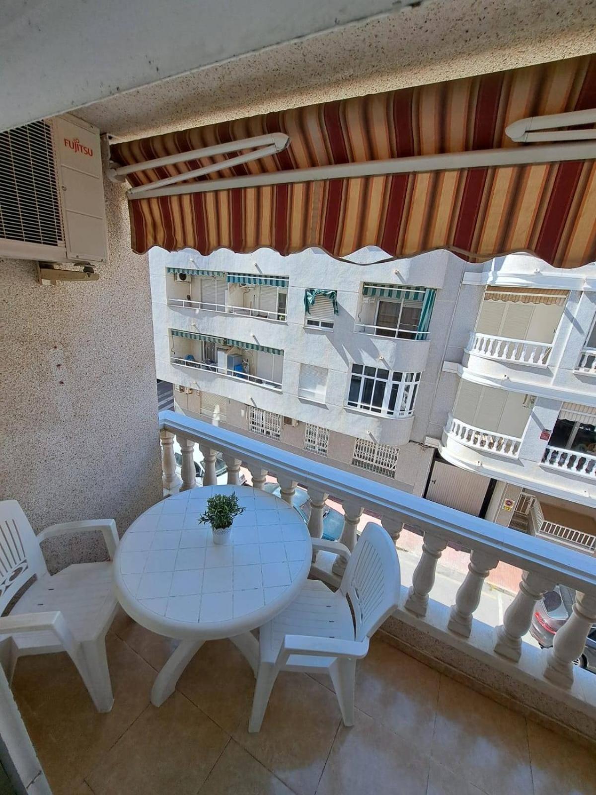 Torrevieja Playa Del Cura Apartment ภายนอก รูปภาพ